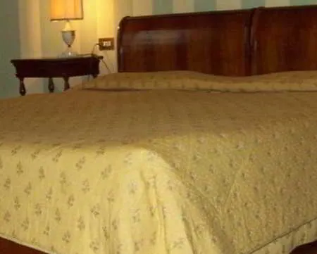 Le Due Corti Otel