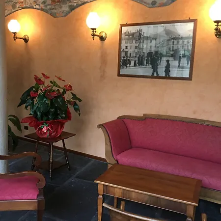 Le Due Corti 4* Como