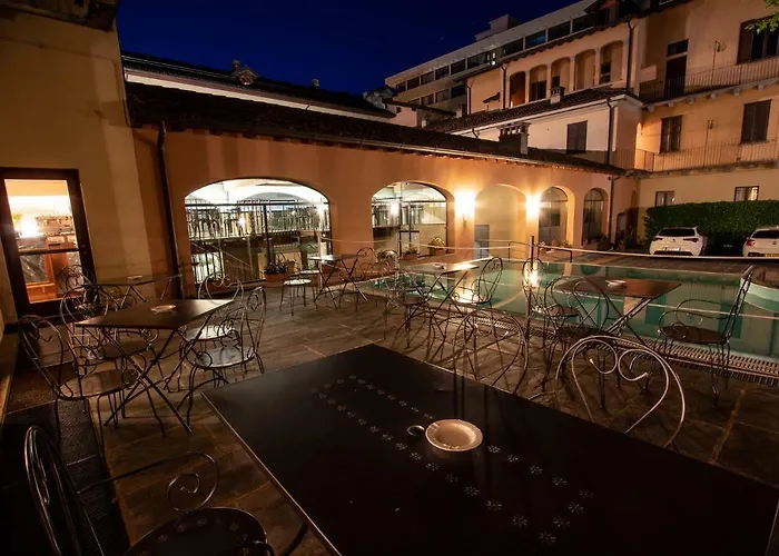 Le Due Corti Hotel Como