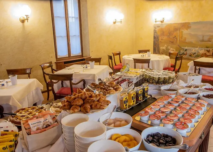 Le Due Corti 4* Como