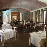 Le Due Corti فندق
