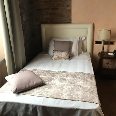 酒店 阿尔伯格勒杜科缇酒店 科莫